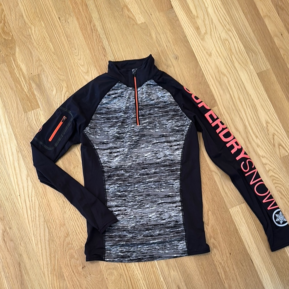 Superdry Snow Black and Gray Quarter-Zip Top